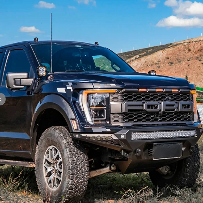 The third-generation Raptor winch-compatible front bumper features an eye-catching design, practical functions and strong protective performance