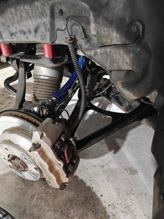 V1 VAG Adjustable Rear Control Arms for Gen 1 & 2 Cayenne Touareg and Q7